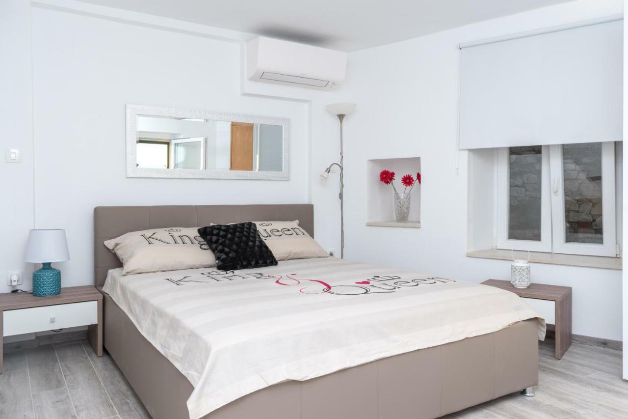 Bounty Apartments Σίμπενικ Εξωτερικό φωτογραφία